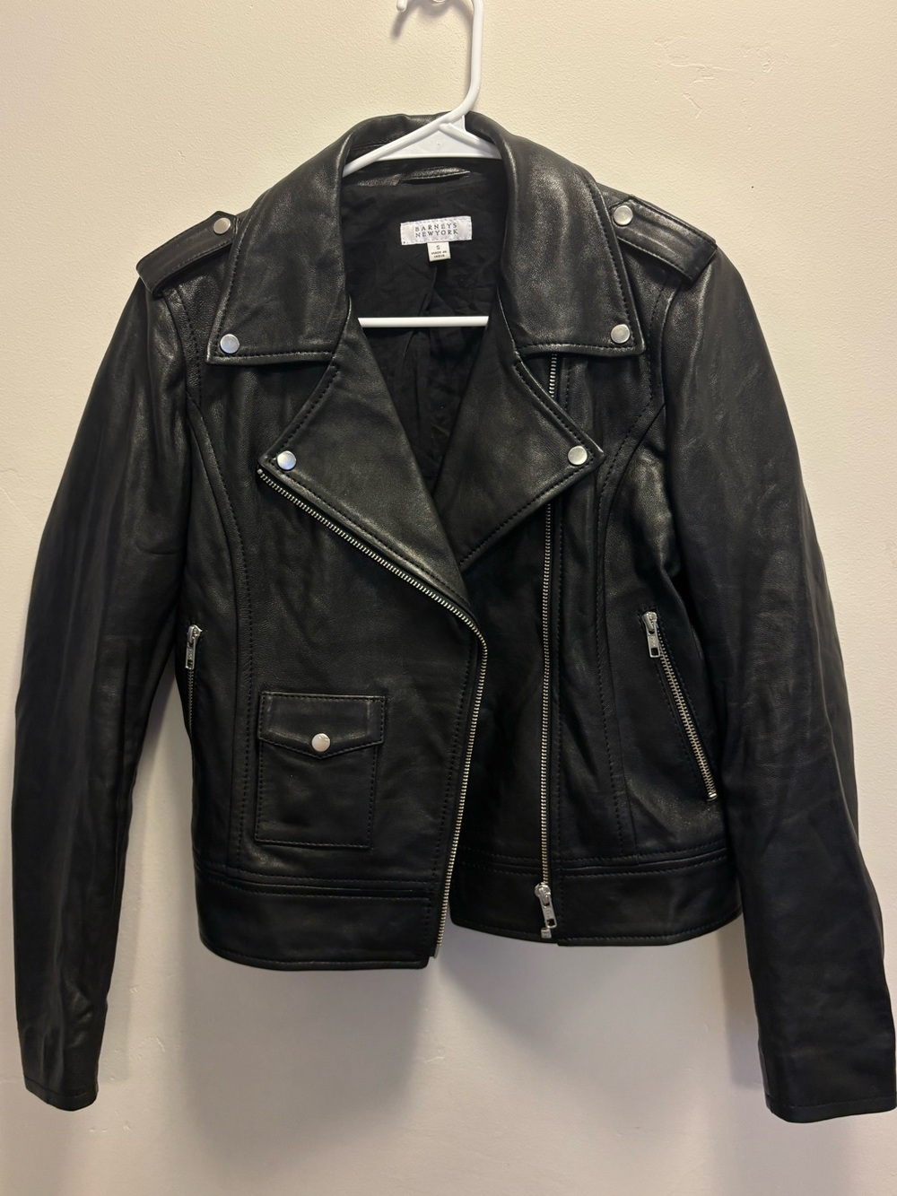 Barney’s New York Black 100% Leather Moto Jacket Size Small